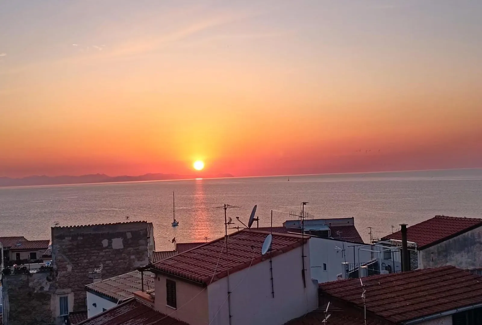 Vista Apartment Cefalu Italy